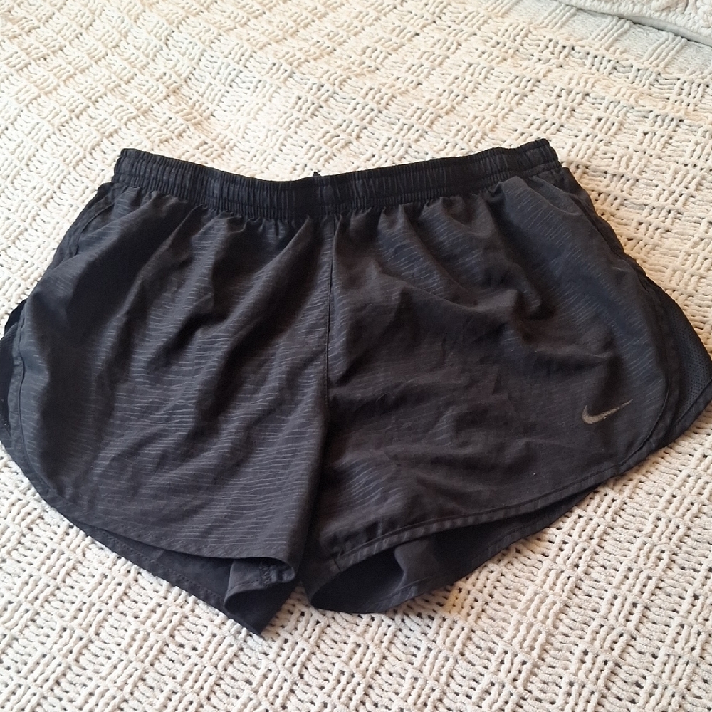 Nike Women's Black Athletic Shorts Size SP